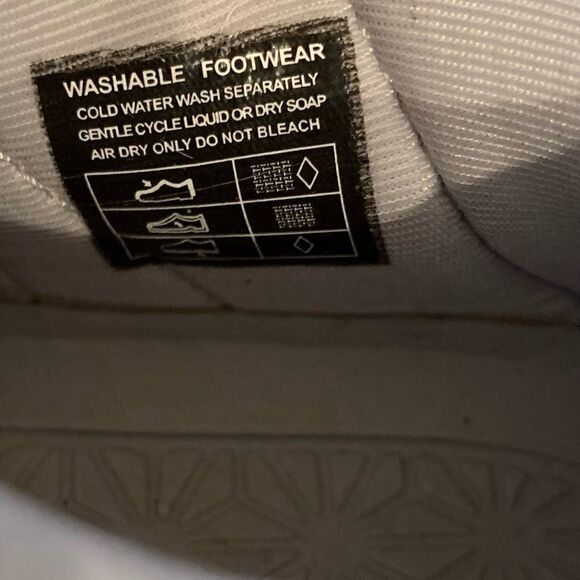 Keen Youth Moxie Silver Metallic & Gray Washable  Sandals Sz 4 - Picture 4 of 5